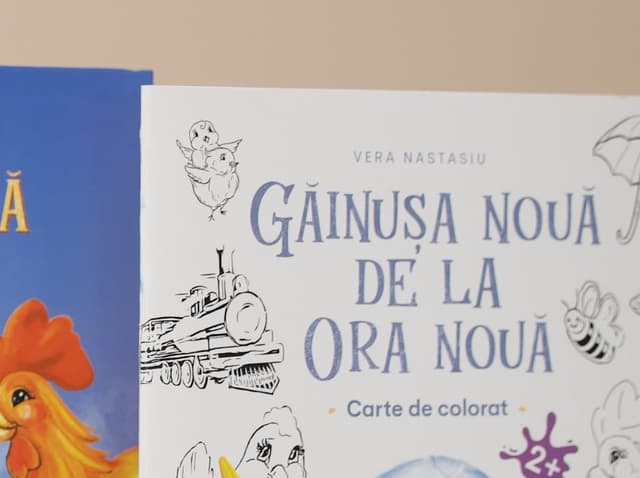 Carte de colorat „Găinușa Nouă de la Ora Nouă”