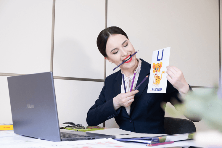 Curs Online de Dicție și Discurs Public pentru ADULȚI